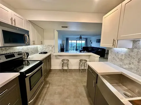 800 NE 195th Street Miami FL 33179