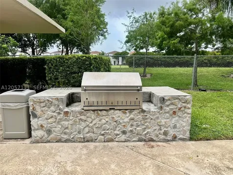 800 NE 195th Street Miami FL 33179