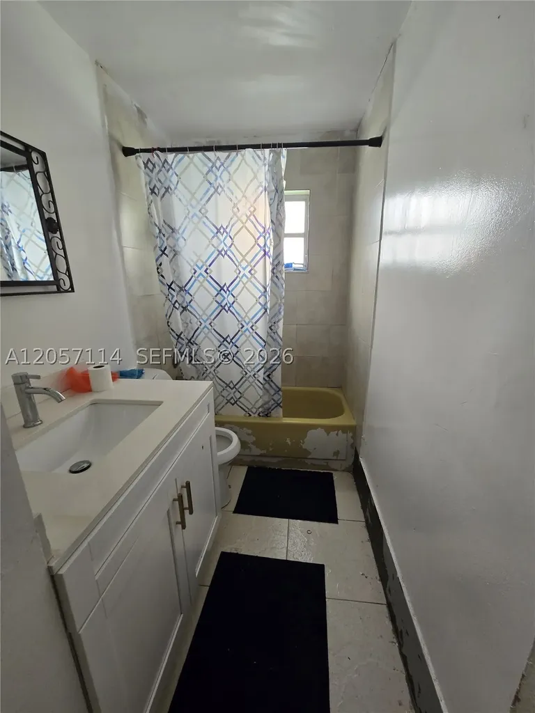3735 NW 116th Terrace Coral Springs FL 33065