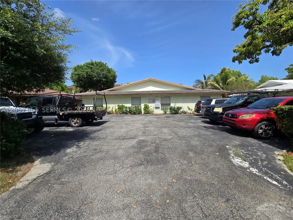 3735 NW 116th Terrace Coral Springs FL 33065