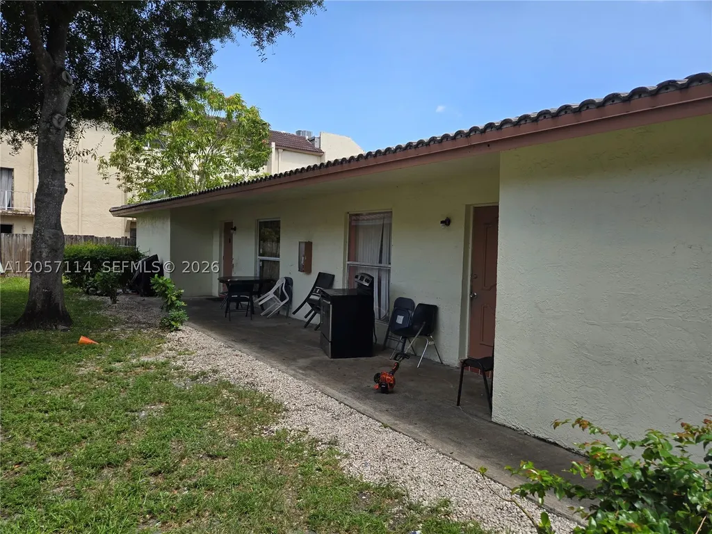 3735 NW 116th Terrace Coral Springs FL 33065