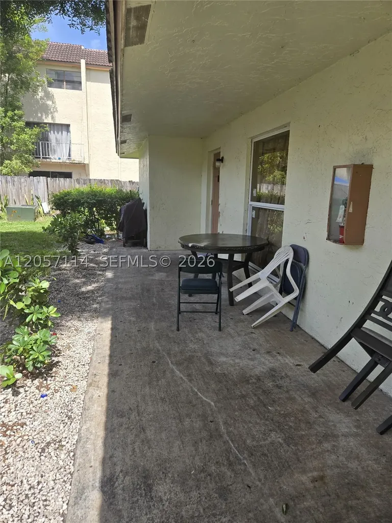 3735 NW 116th Terrace Coral Springs FL 33065