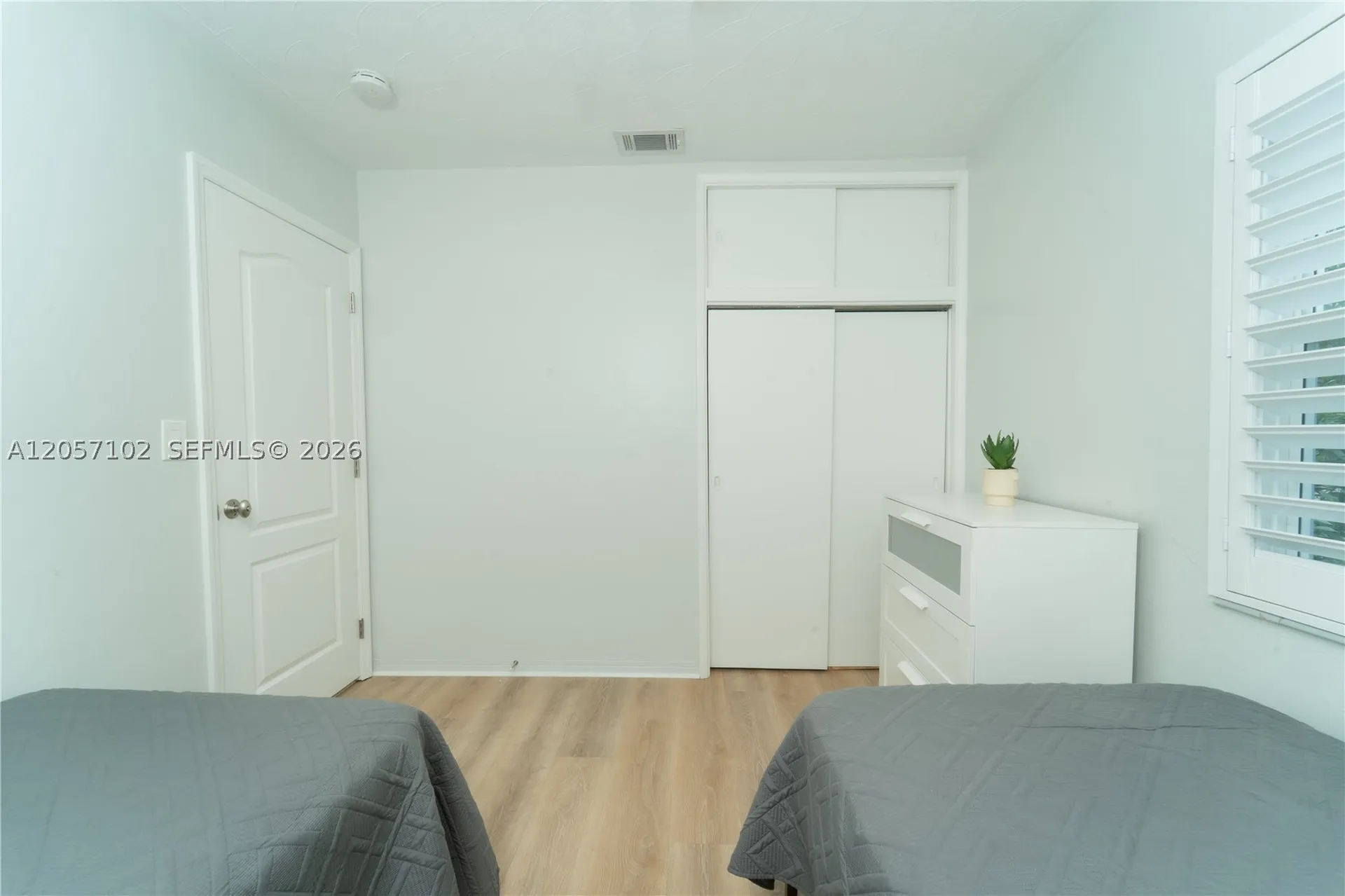 2631 Thomas Street Hollywood FL 33020