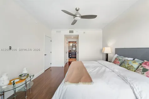 6799 Collins Avenue Miami Beach FL 33141