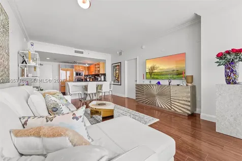 6799 Collins Avenue Miami Beach FL 33141