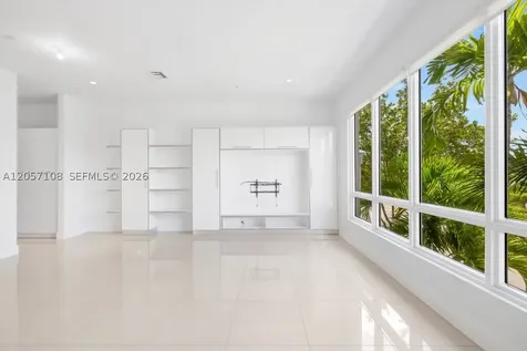 10471 NW 66th Street Doral FL 33178