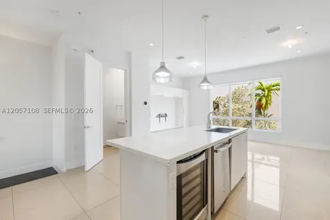 10471 NW 66th Street Doral FL 33178