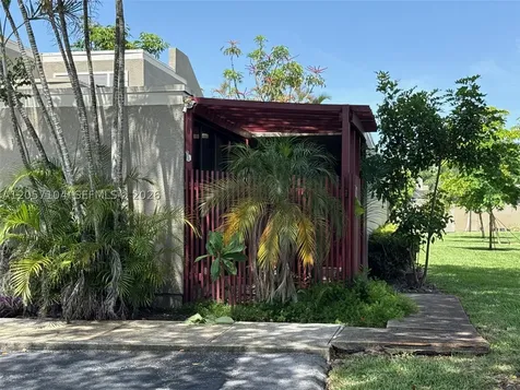 1071 Windward Drive Pembroke Pines FL 33026
