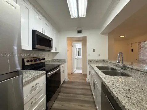 1071 Windward Drive Pembroke Pines FL 33026