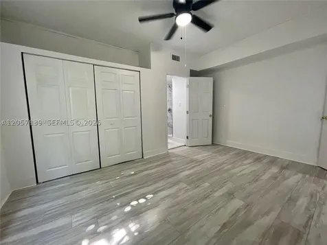 1520 SW 10th Street Miami FL 33135