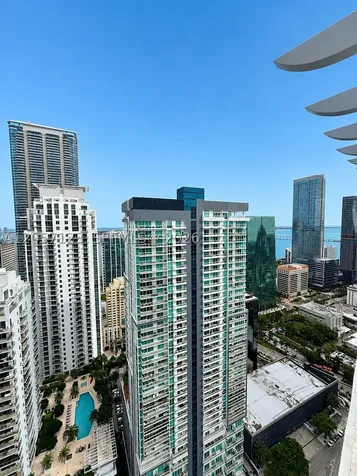 1100 S Miami Avenue Miami FL 33130