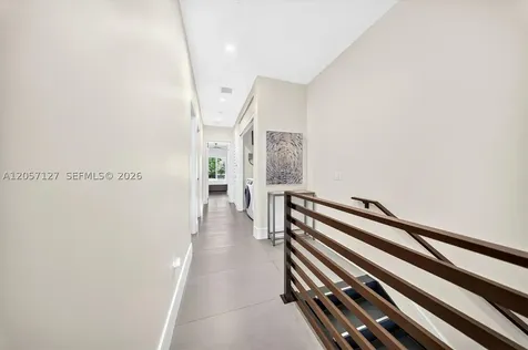 3059 Carter Street Miami FL 33133