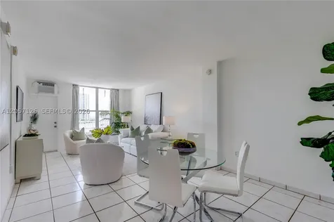 1300 Lincoln Road Miami Beach FL 33139