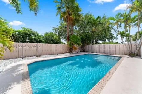 4521 NE 21st Avenue Fort Lauderdale FL 33308