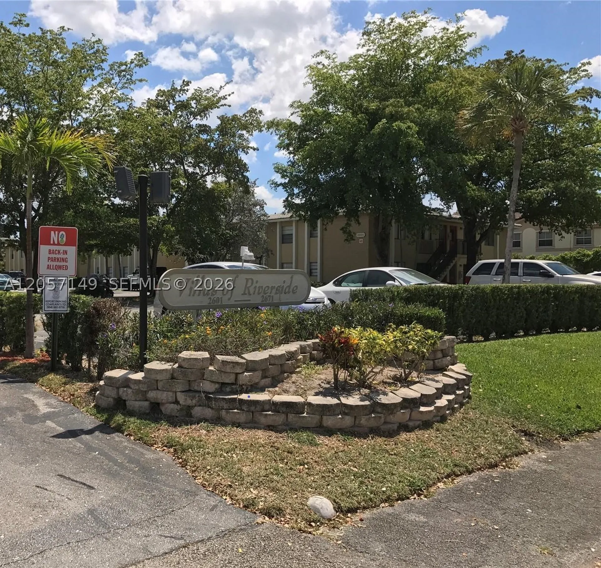 2631 Riverside Drive Coral Springs FL 33065