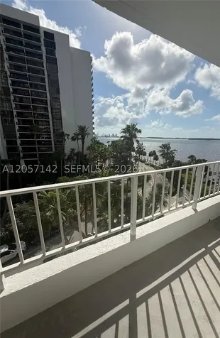 200 SE 15th Road Miami FL 33129
