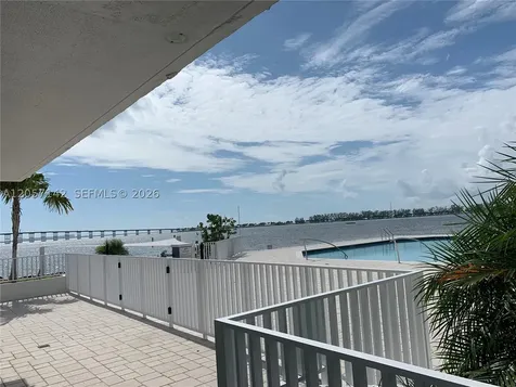 200 SE 15th Road Miami FL 33129