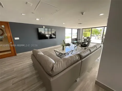 200 SE 15th Road Miami FL 33129