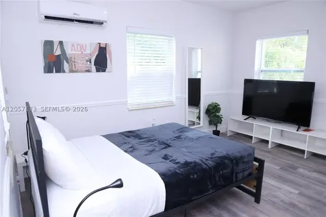 1109 SW 37th Avenue Miami FL 33135