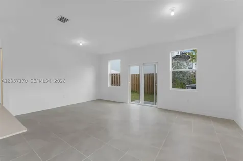191 SE 11th Avenue Florida City FL 33034