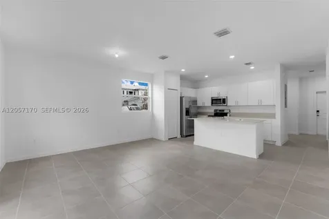 191 SE 11th Avenue Florida City FL 33034