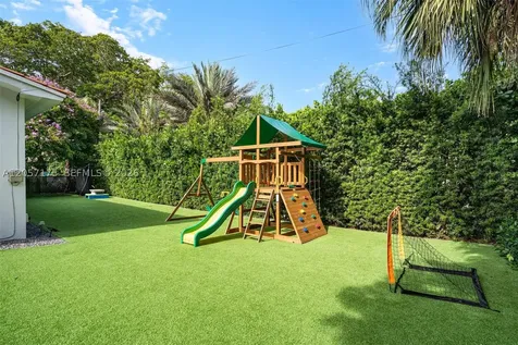 510 Bargello Avenue Coral Gables FL 33146
