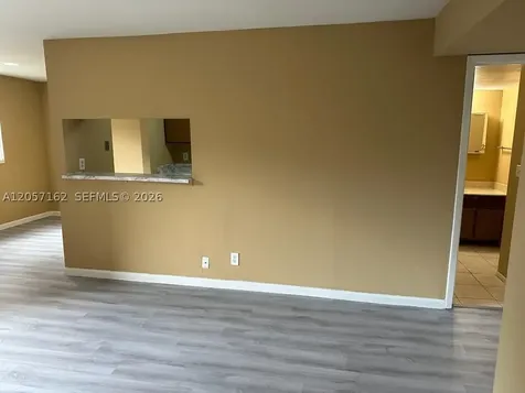 4047 NW 87th Avenue Sunrise FL 33351