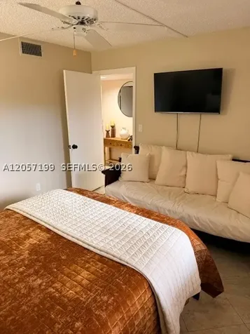 140 SW 96th Terrace Plantation FL 33324