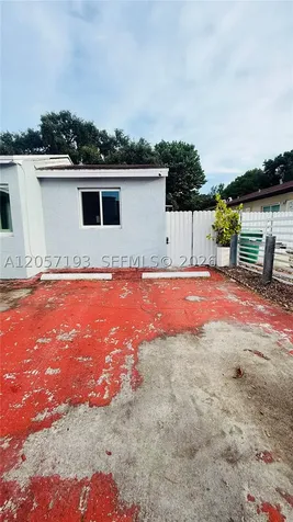 1558 NW 103rd Street Miami FL 33147