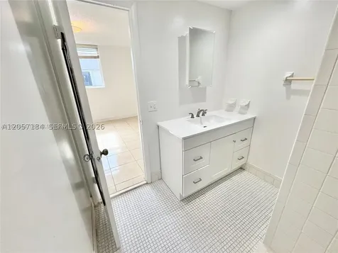 10090 NW 80th Court Hialeah Gardens FL 33016