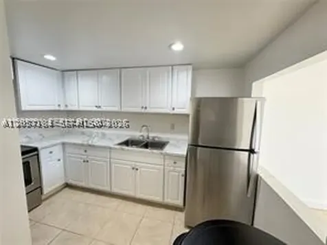 10090 NW 80th Court Hialeah Gardens FL 33016