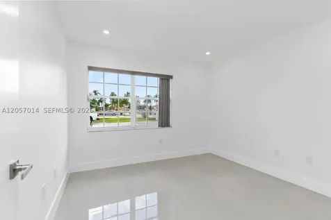 1938 SW 137th Court Miami FL 33175