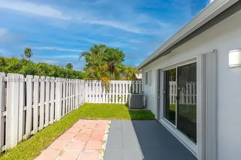 1938 SW 137th Court Miami FL 33175