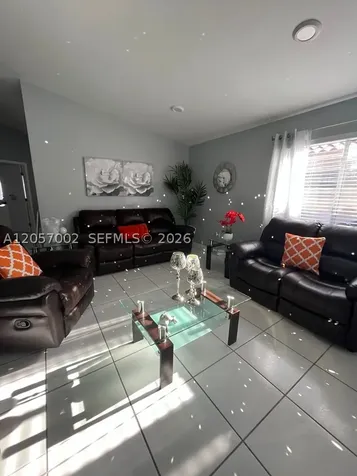 8864 NW 110th Street Hialeah Gardens FL 33018