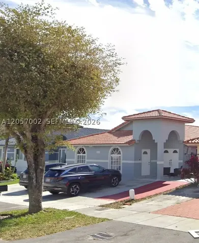 8864 NW 110th Street Hialeah Gardens FL 33018