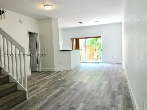 8527 NW 108th Avenue Doral FL 33178