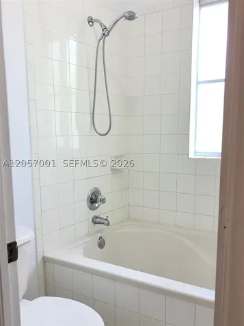 8527 NW 108th Avenue Doral FL 33178