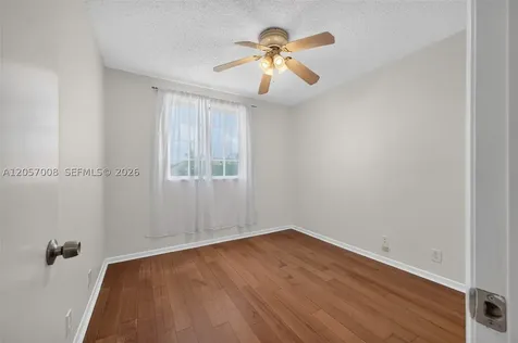 498 Cambridge Lane Weston FL 33326