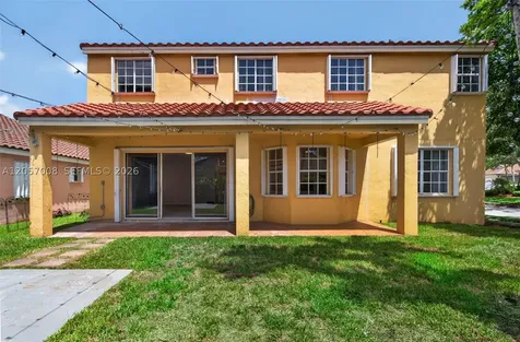 498 Cambridge Lane Weston FL 33326