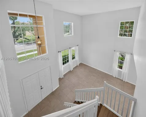 498 Cambridge Lane Weston FL 33326