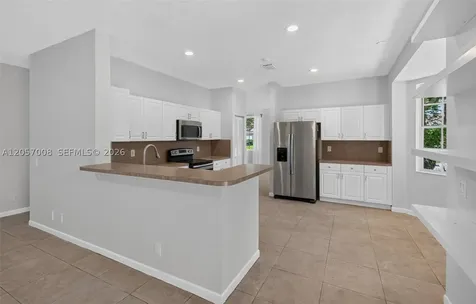 498 Cambridge Lane Weston FL 33326