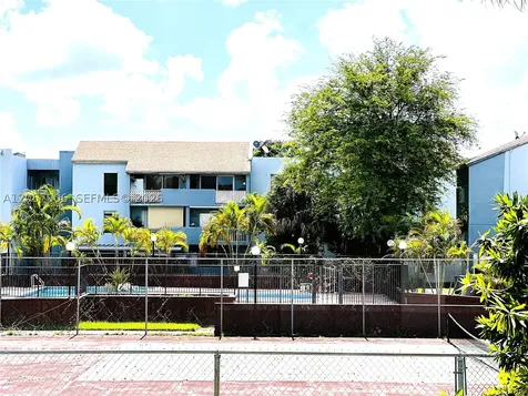 6195 W 18th Avenue Hialeah FL 33012