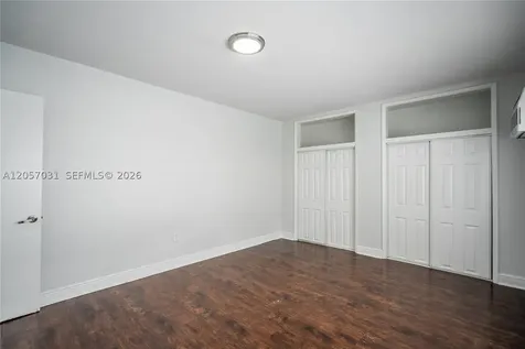 7931 East Drive North Bay Village FL 33141