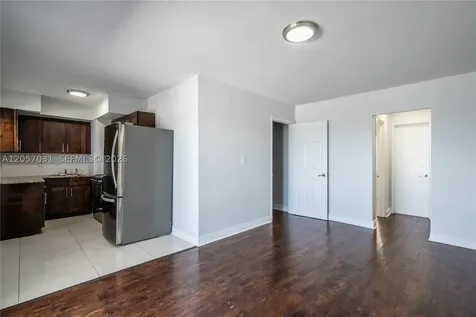 7931 East Drive North Bay Village FL 33141