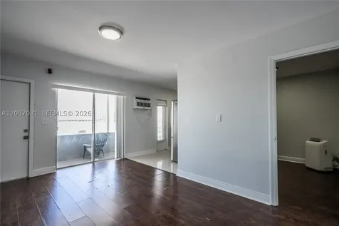 7931 East Drive North Bay Village FL 33141