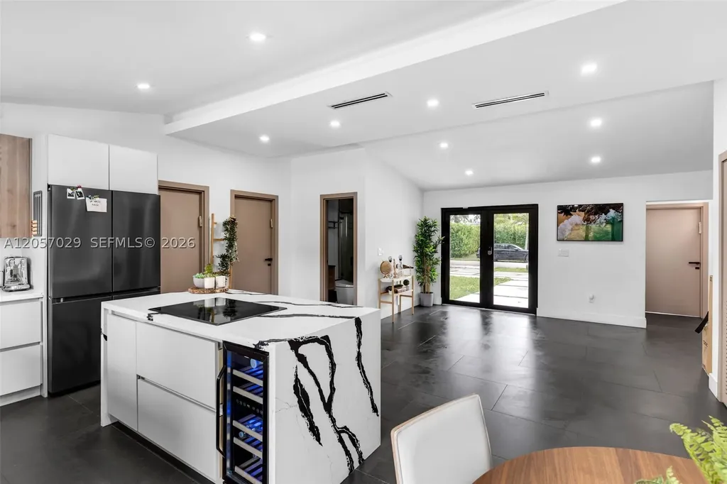 1713 SW 5th Street Fort Lauderdale FL 33312