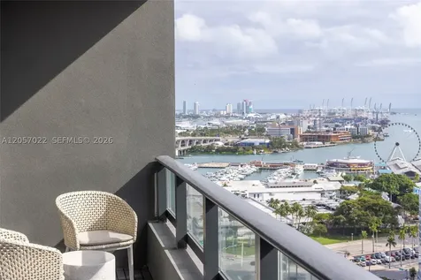 159 NE 6th Street Miami FL 33132