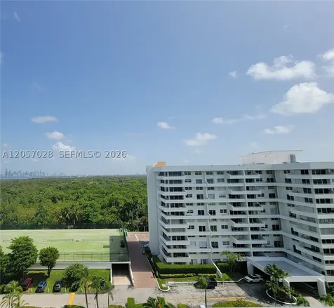 199 Ocean Lane Drive Key Biscayne FL 33149