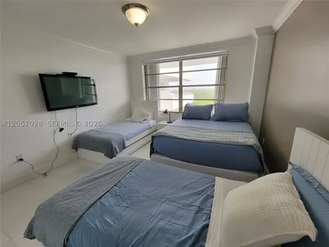 199 Ocean Lane Drive Key Biscayne FL 33149