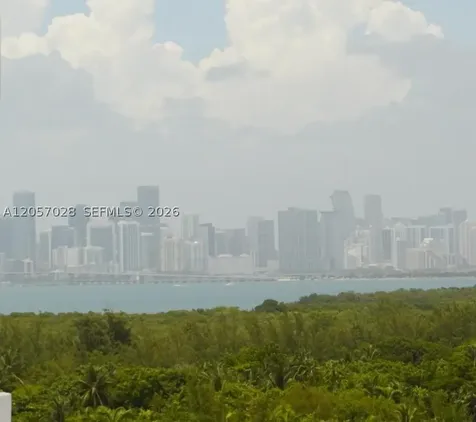 199 Ocean Lane Drive Key Biscayne FL 33149